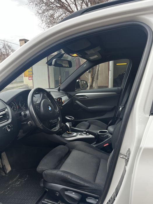 Продам BMW X1 е84.