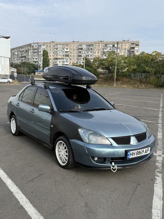 Mitsubishi Lancer 9
