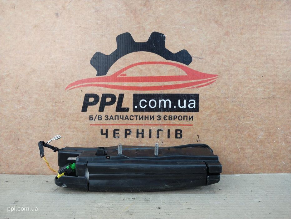 Peugeot 208 12-19 Подушка безопасности в сиденье левая 9802247780