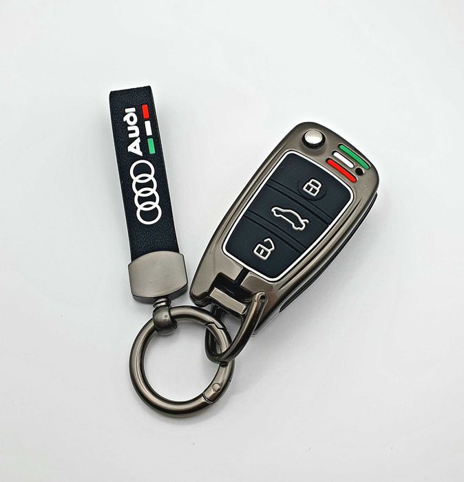 Etui z Breloczkiem Audi