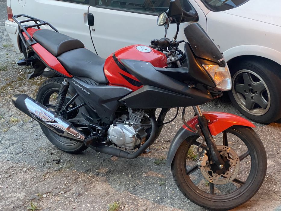 Honda cbf 125 26000 km em bom estado