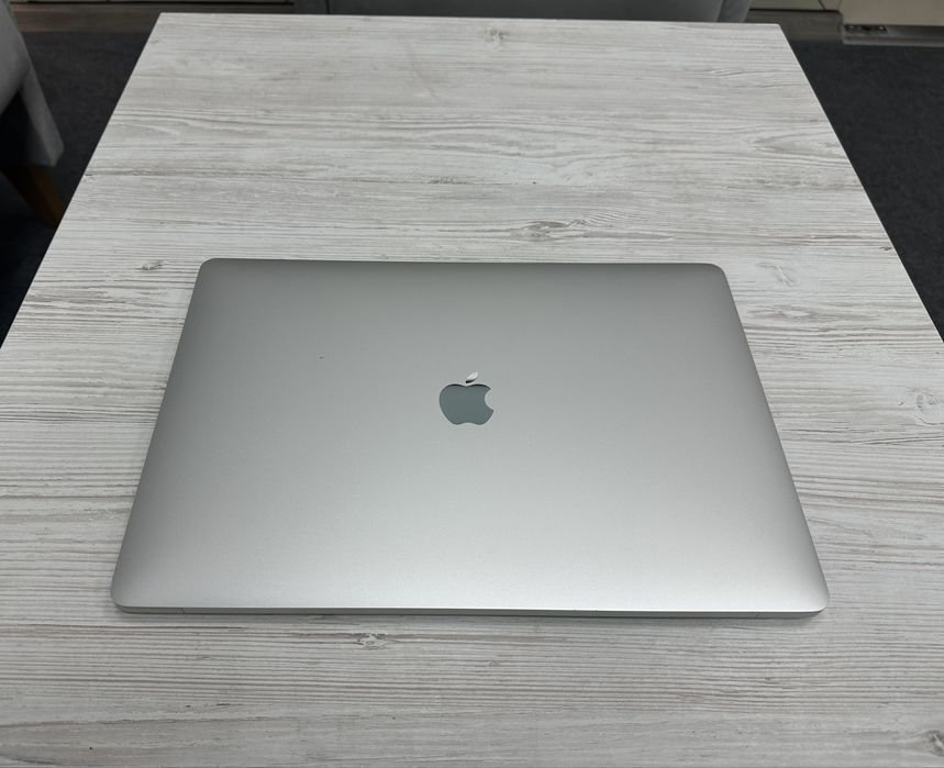 1 цикл Macbook Pro 15 2019 I7 16Gb | 256Gb • ГАРАНТІЯ Ідеальний Макбук