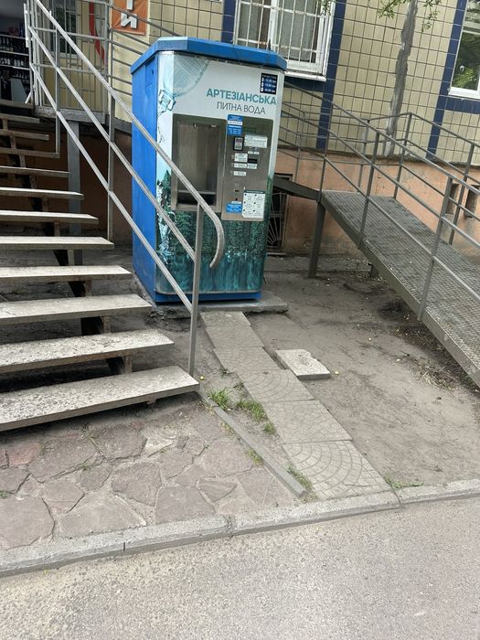 Продаж приміщення під бізнес