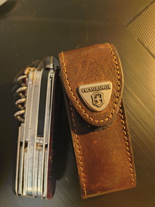 Komplet victorinox