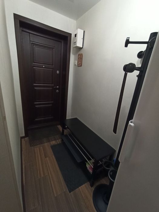 Квартира 2-кімнатна центр міста 1 поверх подобово