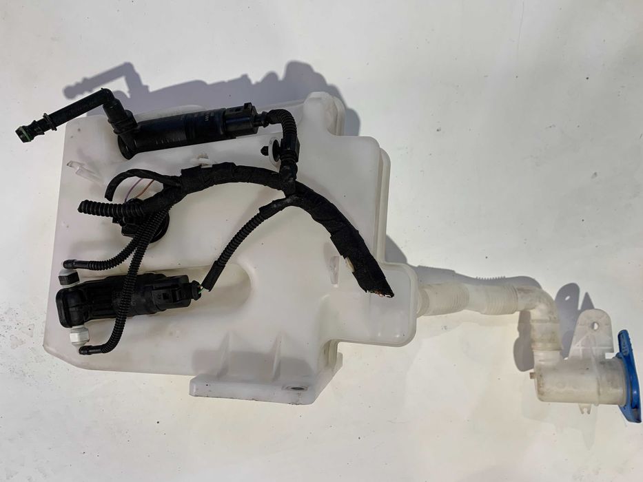 бачок пассат б6 гольф 5 шкода а5 бачок омывателя лобового стекла