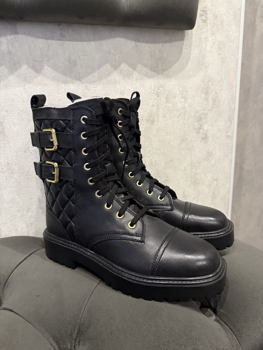 Продам шкіряні ботинки Манго