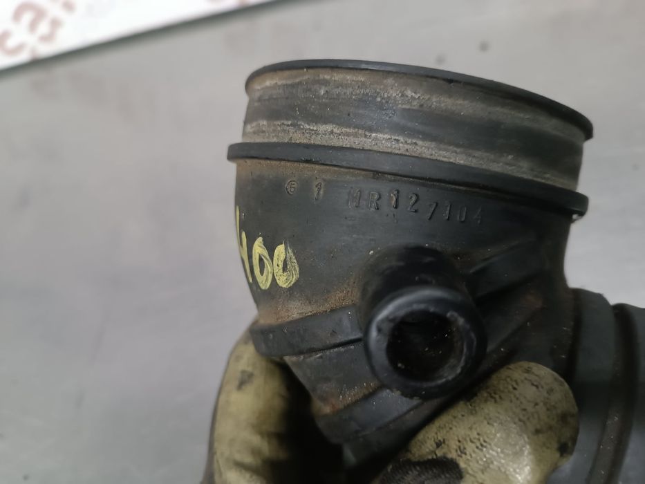 Tubo do Turbo MITSUBISHI L400 Caixa - MR127104