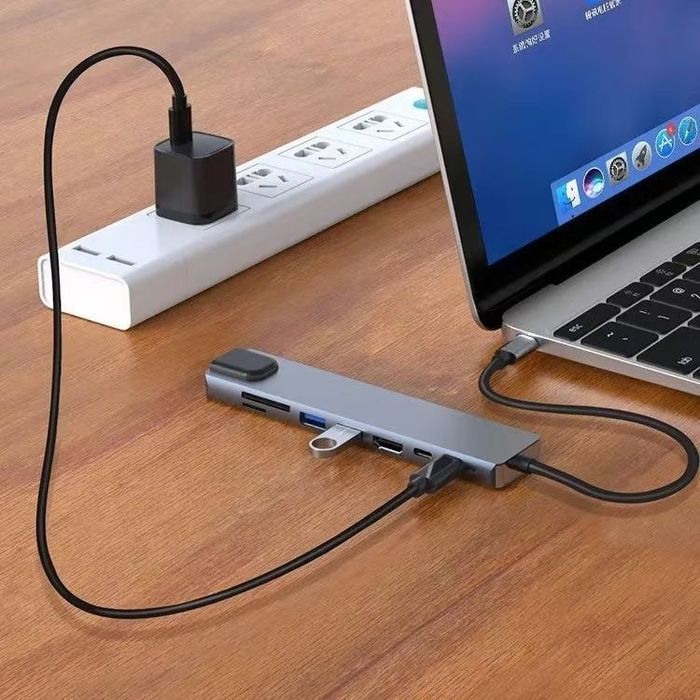 Мультифункціональний USB-хаб 8 в 1