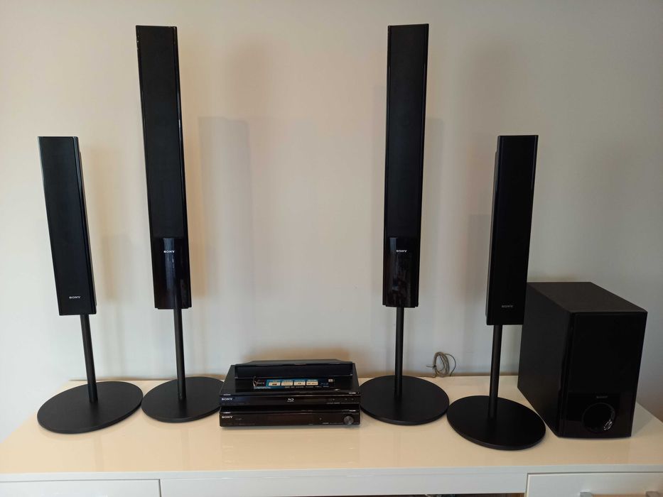 Zestaw kina domowego SONY STR-KS360S + Blu-ray disc