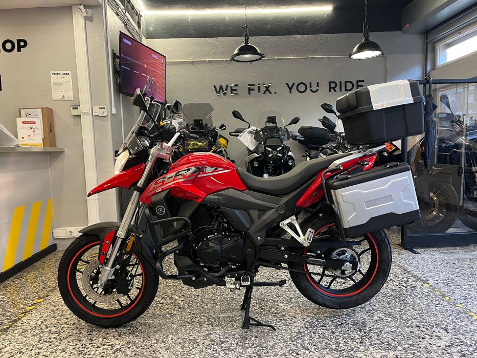 VORTEX RX1 125 cc de 2022 em Óptimo estado com 3 malas e Crashbars