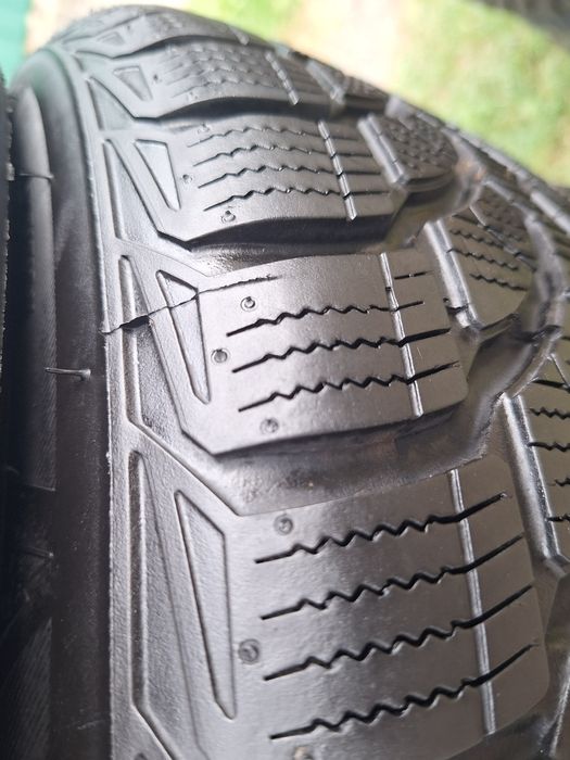 Зимовий Bridgestone 205 60 16 протектор 90%
