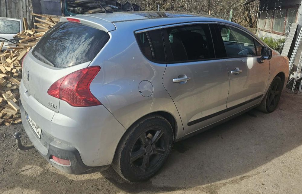 Peugeot 3008  2011r