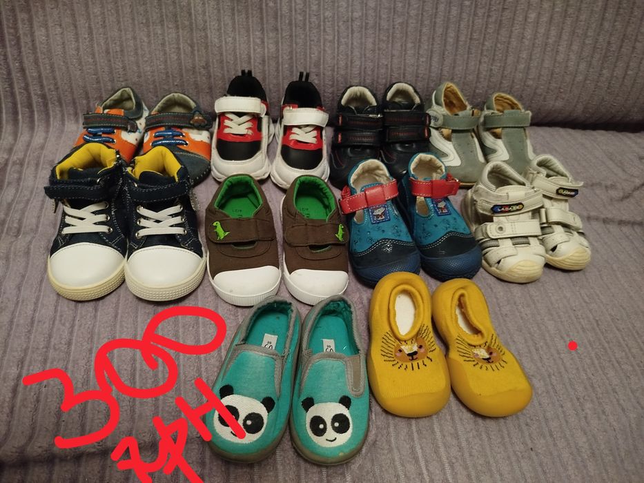 Віддам безкоштовно светри