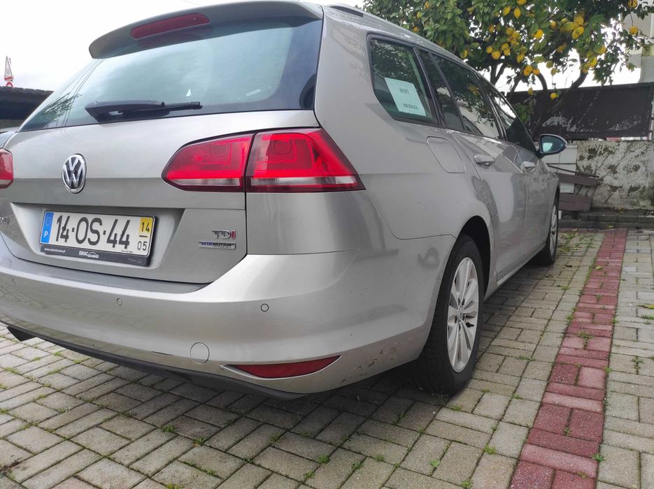 Vendo Volkswagen Golf 7 Variant 1.6 TDI Comfortline