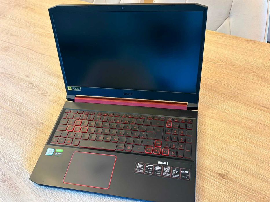 Acer Nitro 5 AN515-54 — i5 GTX 1650 16GB SSD