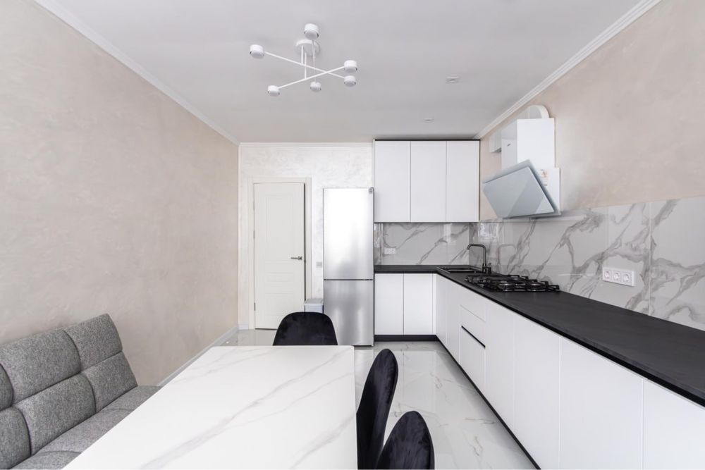 Оренда  1к  квартири, перша здача у центрі міста вул.Незалежності 115а