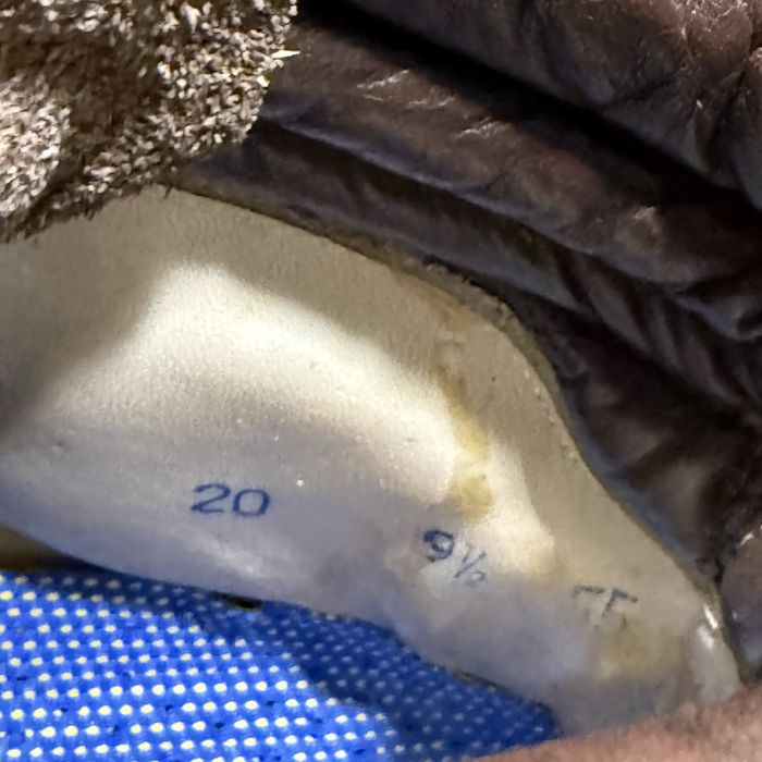 Ботінки з натуральної шкіри туристичні