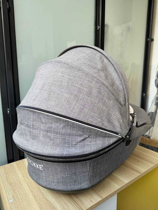 Sprzedam zestaw dla dziecka: wózek Stokke + fotelik + łóżeczko