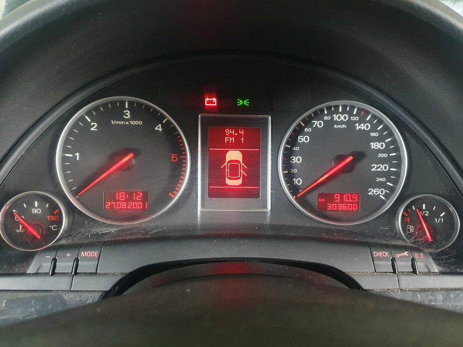 Zegary liczniki Audi a4 b6 1.9 tdi 130km europejskie sprawne