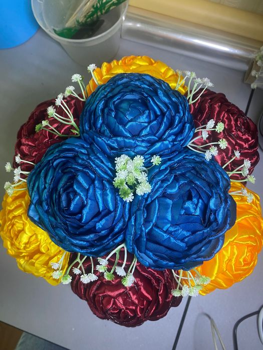 Півонії з атласної стрічки