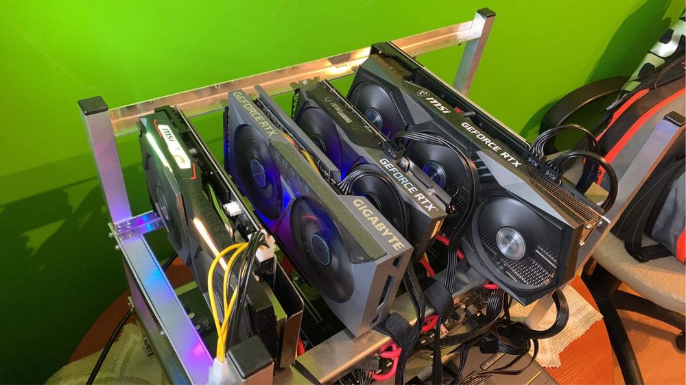Koparka Kryptowalut 3x RTX 3060 1x GTX 1660 Super Gaming X