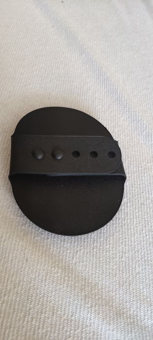 Nowa Szczotka-  masażer wyczesuje, zmierza włos, masuje