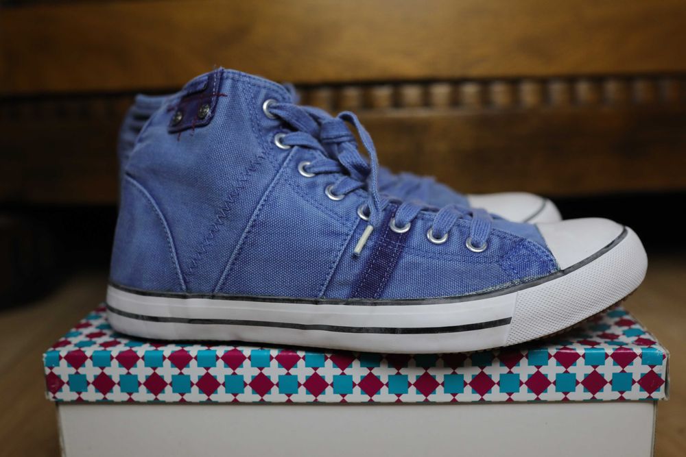 Trampki Even & Odd r.,40