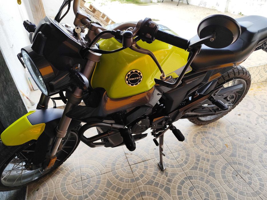 Moto 125 Zontes 2780Km