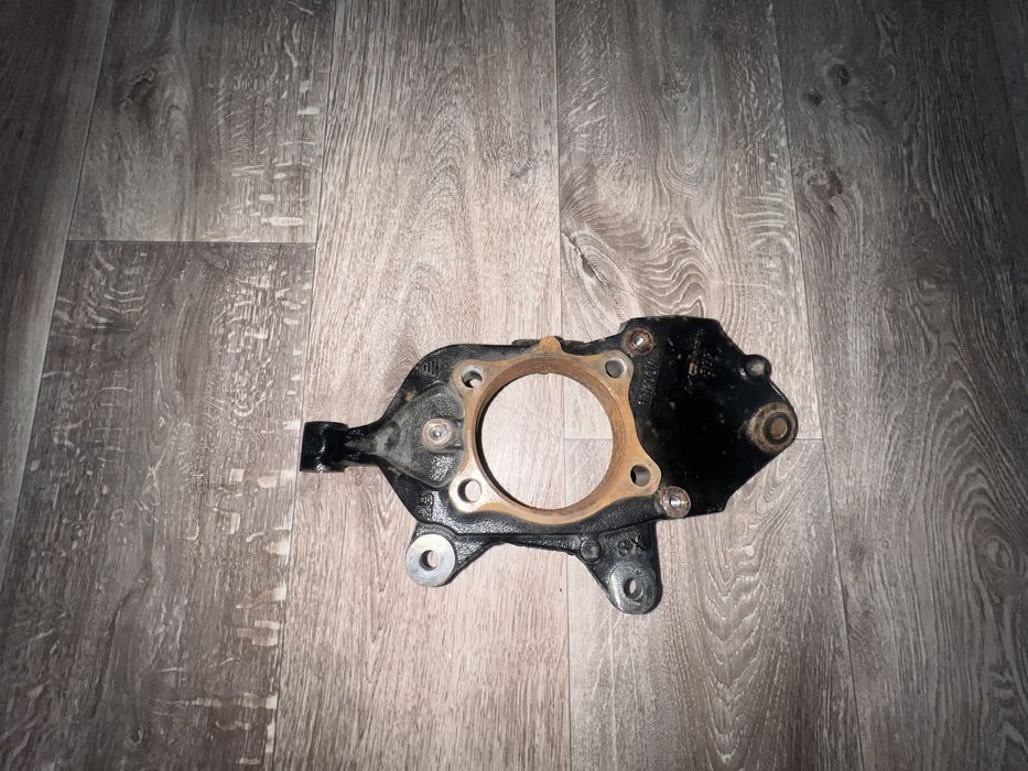 Цапфа Jeep Compass 2.4 2019 задняя левая