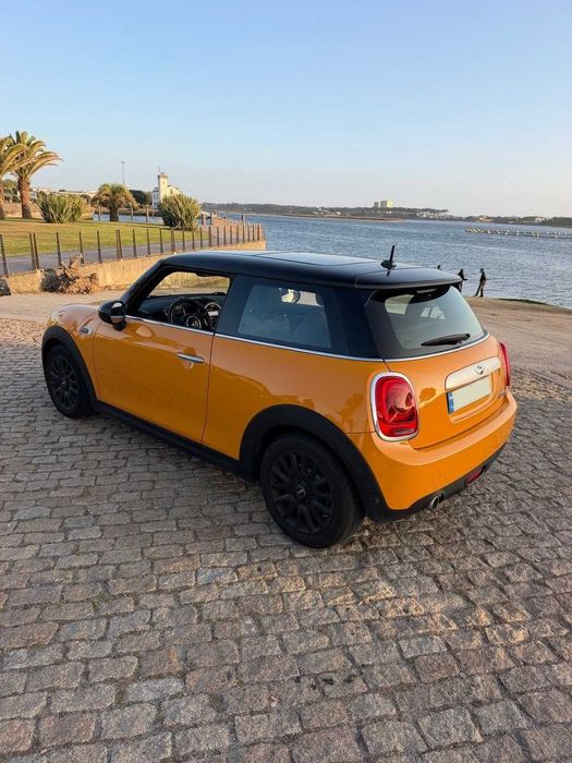Mini Cooper D tetos panorâmicos