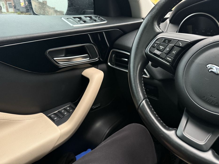 Продам Jaguar f-pace 2017