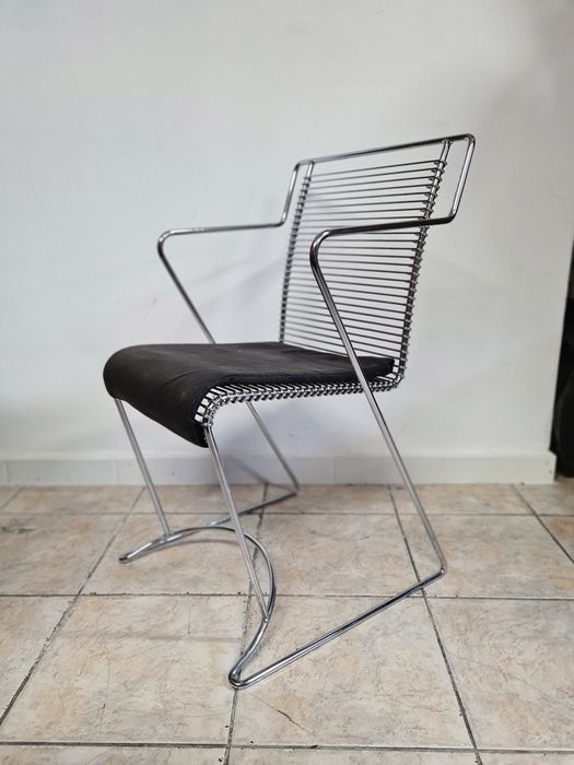 Krzesła stalowe, chromowane  proj. Meyer Metalstuhl  lata 90 Bauhaus