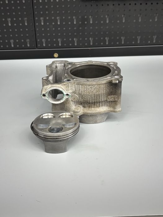 Dawca Części YAMAHA YZF250 R 06-09 Kartery Skrzynia Głowica Wał Cdi