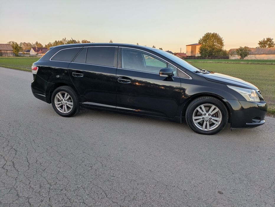 Toyota Avensis 2009r 2.0d kombi
