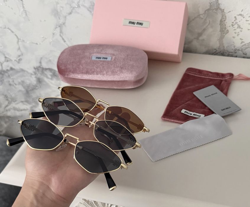 Солнцезащитные очки ромб miu miu полный комплект