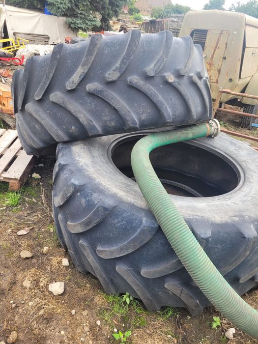 Opony 600/70R30 710/70R42