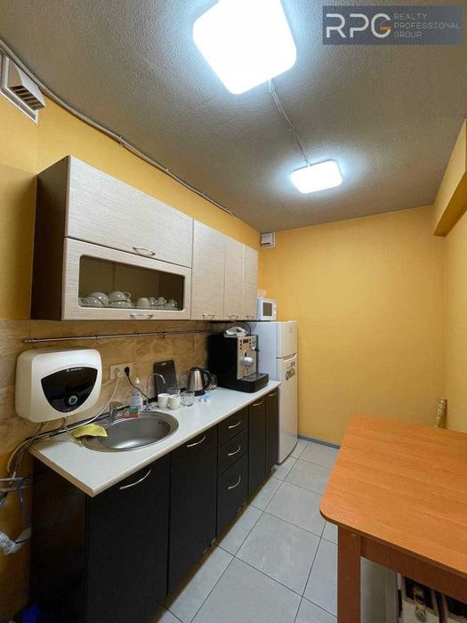 продаж ВИДОВОГО офісу 160м. Оболонь, Героїв Дніпра БЕЗ комісії