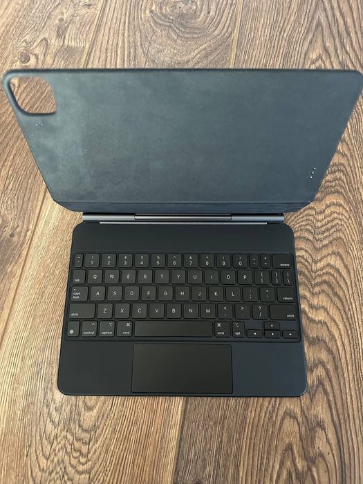 magic keyboard ipad pro 11 - Купить электронику - Цены на OLX.ua