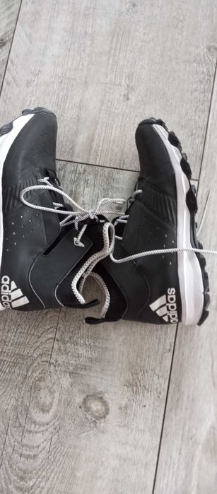 Buty sportowe Adidas Alumito MID Kids 36 JESIEŃ