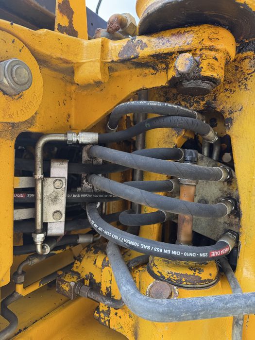 Retroescacadora jcb 1cx