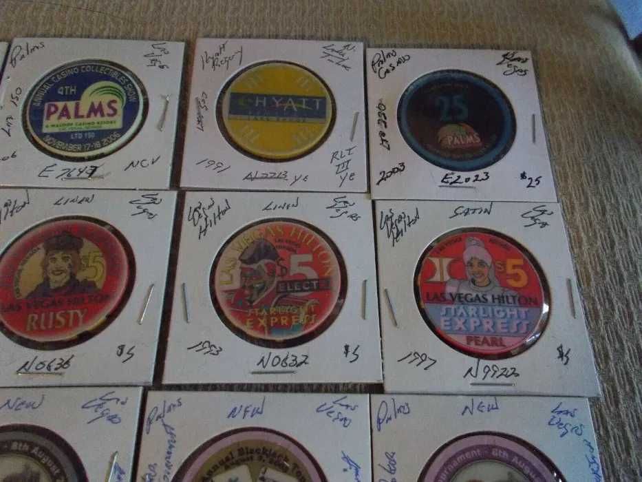 Zestaw żetonów do kasyna