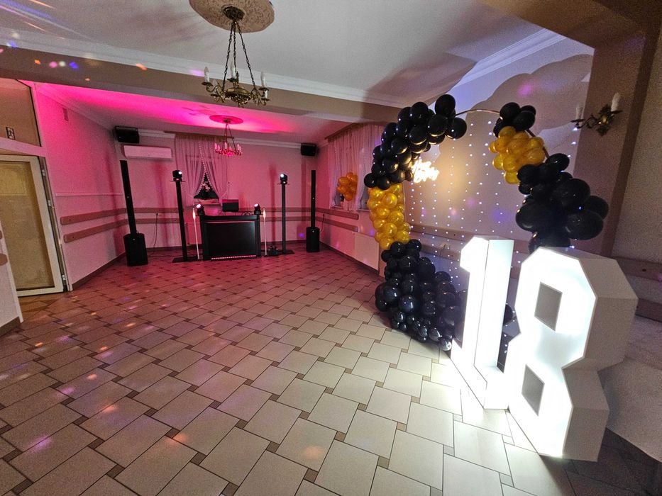 Napis 18 Duzy LED XXL