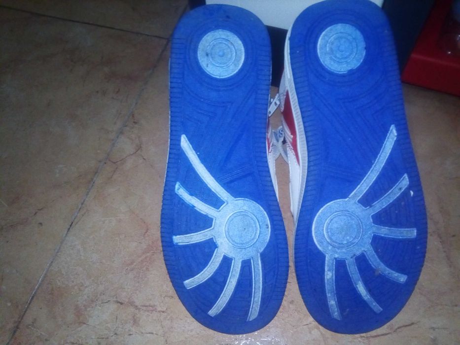 Tênis 34/35 Lefties NOVOS