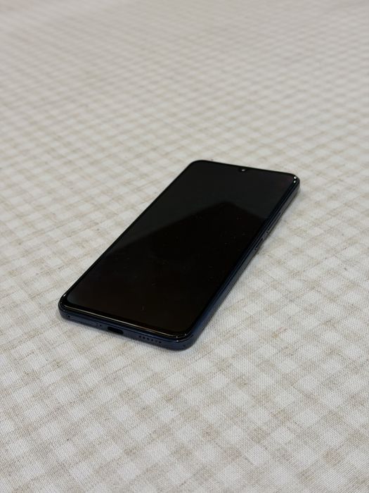 Vivo v21 5G 2 сім карти