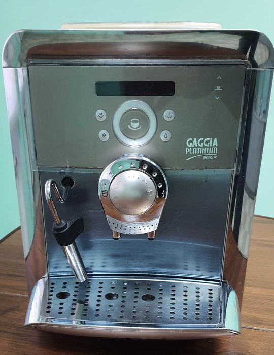 Продам кавоварку Gaggia platinum