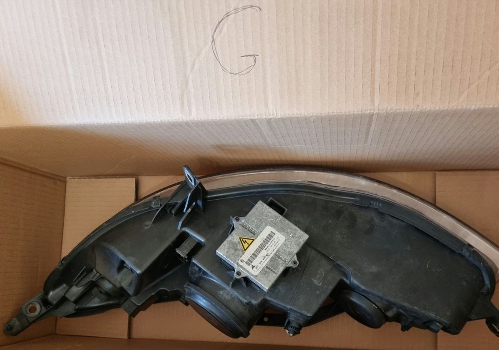 Farois e outro material para peugeot 407 sw
