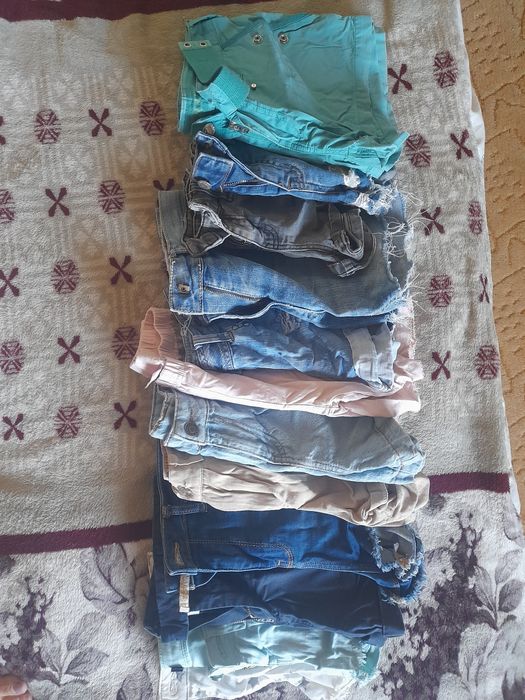 Шорти різного фасону