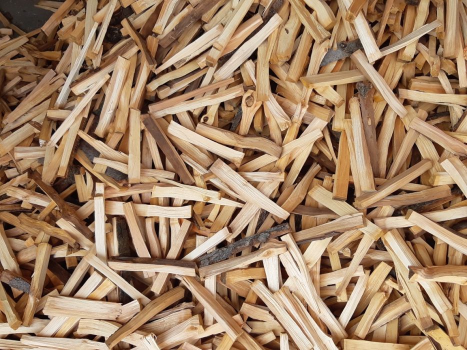 Drewno rozpałkowe rozpałka