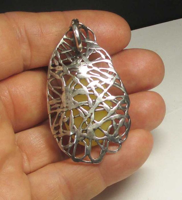 Wisiorek srebro 925 z bursztynem 12,90 gr